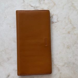COACH  CHECK BOOK COVER